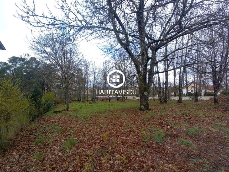 Helårsgrund i Satao, Viseu - foto 1