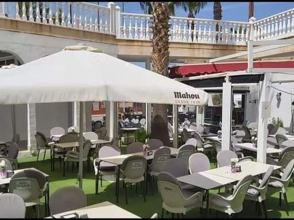 Erhvervsejendom i Playa Flamenca, Alicante - foto 3
