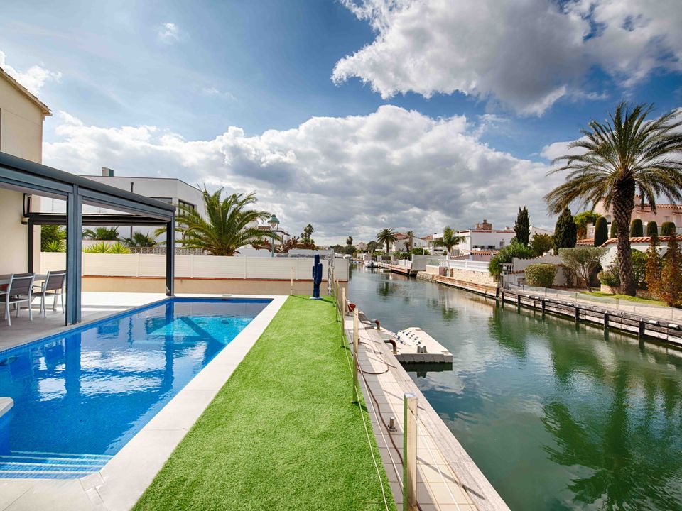 Villa i Empuriabrava, Gerona - foto 2