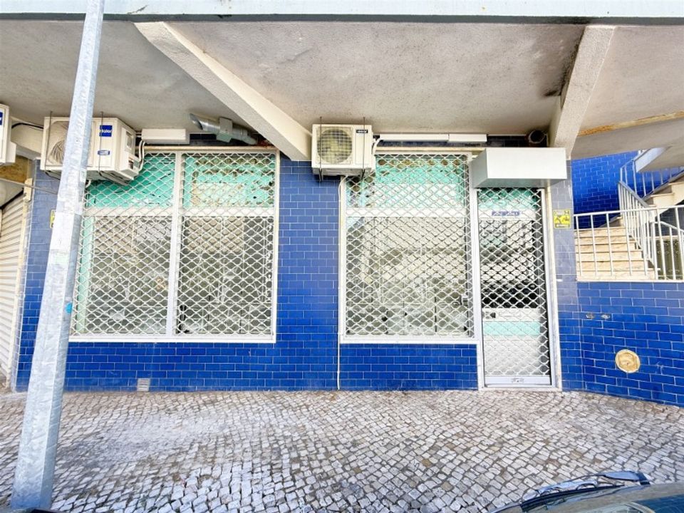 Erhvervsejendom i Loures, Lisbon - foto 2