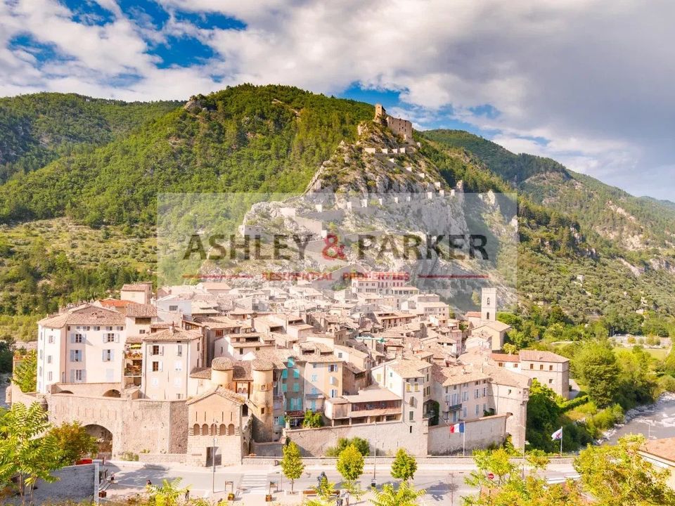 Apartamento en Entrevaux, Alpes-de-Haute-Provence - foto 2