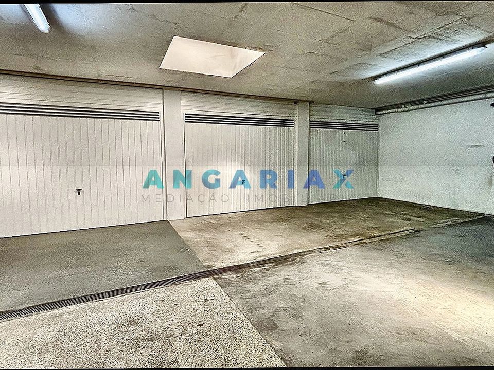 Garage i Figueira da Foz, Coimbra - foto 1