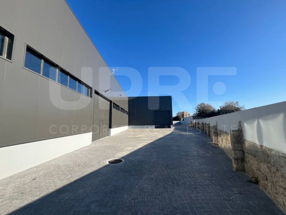 Erhvervsejendom i Vila Nova da Telha, Porto - foto 3