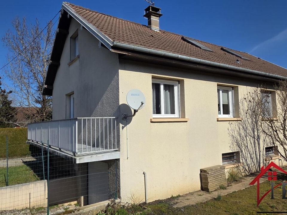 Villa i Roche-lez-Beaupré, Doubs - foto 1
