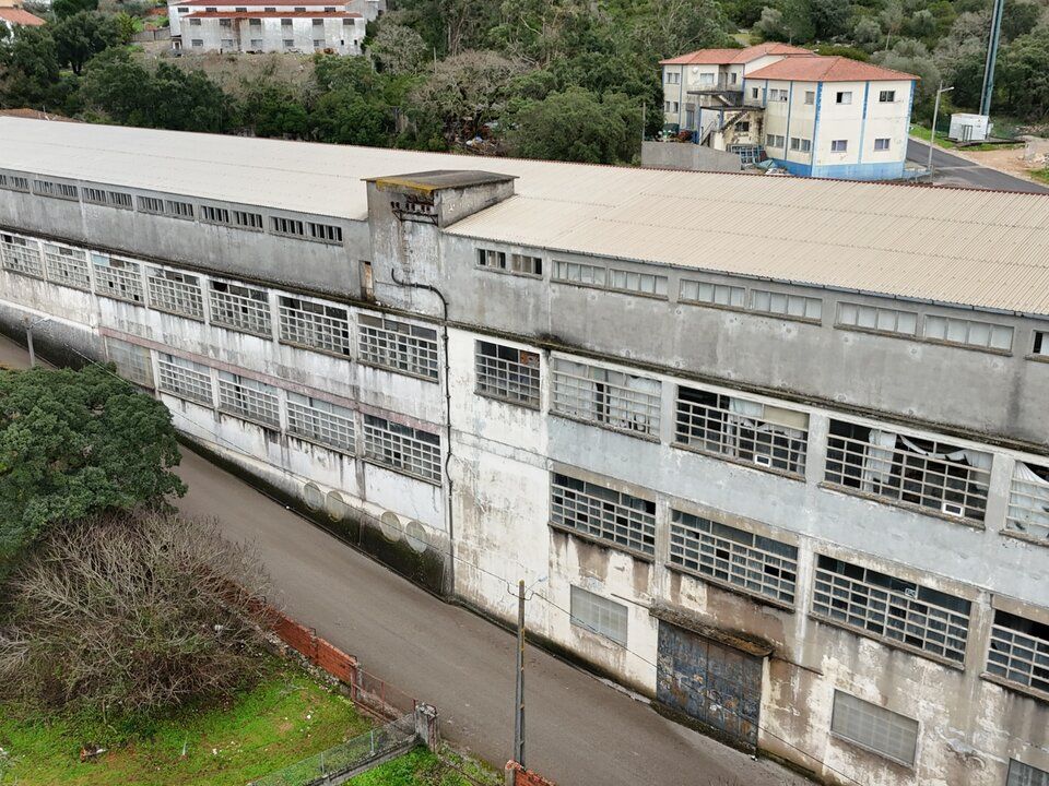 Erhvervsejendom i Mira de Aire, Leiria - foto 2