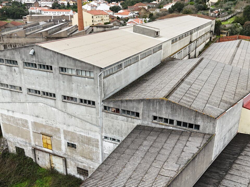 Erhvervsejendom i Mira de Aire, Leiria - foto 4