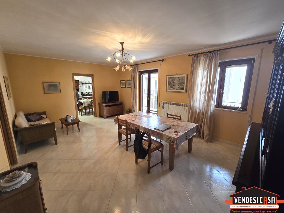 Lejlighed i Adelfia, Bari - foto 2