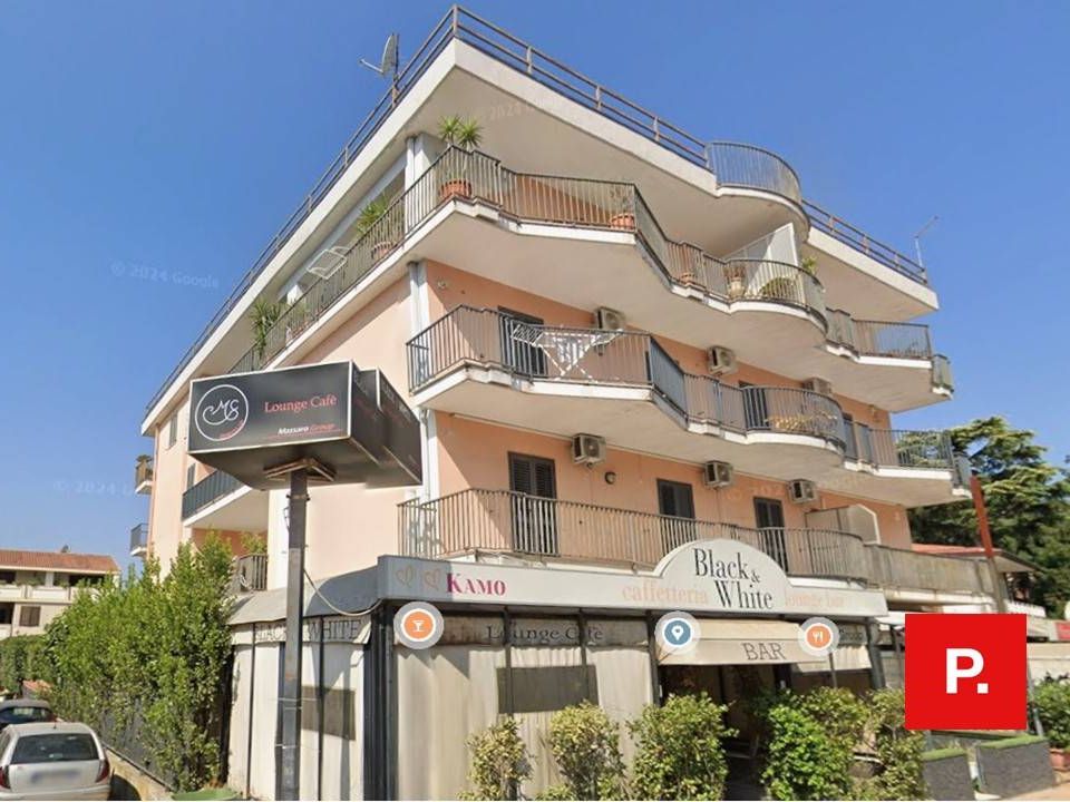 Parkeringsplads i Caserta, Caserta - foto 2