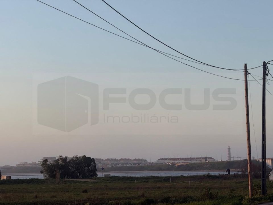 Helårsgrund i Gafanha da Encarnacao, Aveiro - foto 1