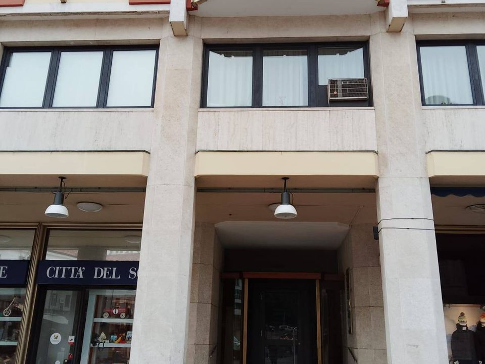 Erhvervsejendom i Pordenone, Pordenone - foto 1