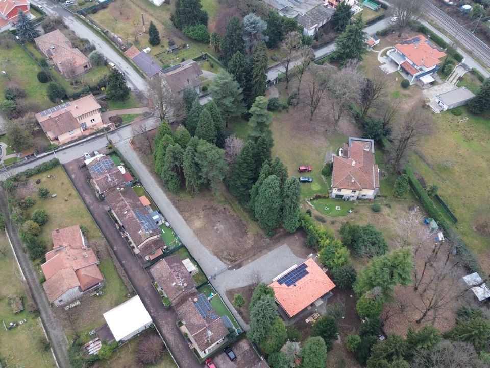 Helårsgrund i Somma Lombardo, Varese - foto 3