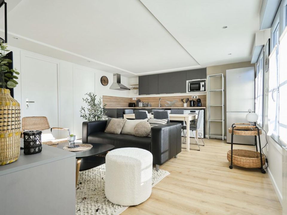 Apartment in Lille, Nord - photo 1