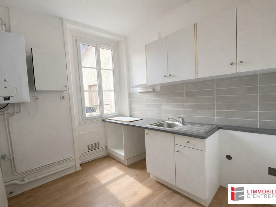 L'establiment comercial a Rennes, Ille-et-Vilaine - foto 3