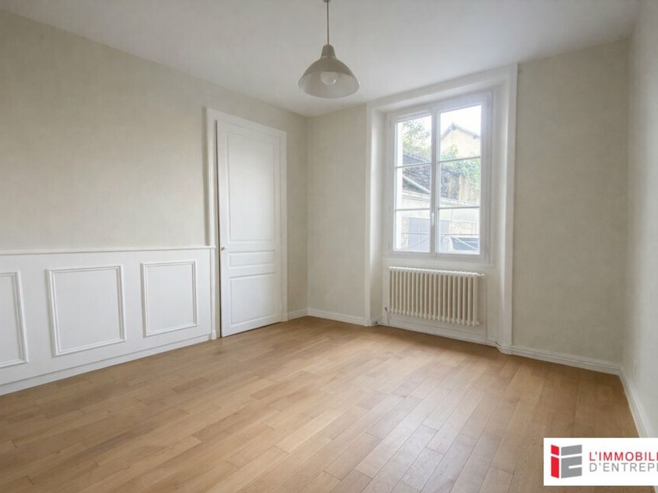 L'establiment comercial a Rennes, Ille-et-Vilaine - foto 4