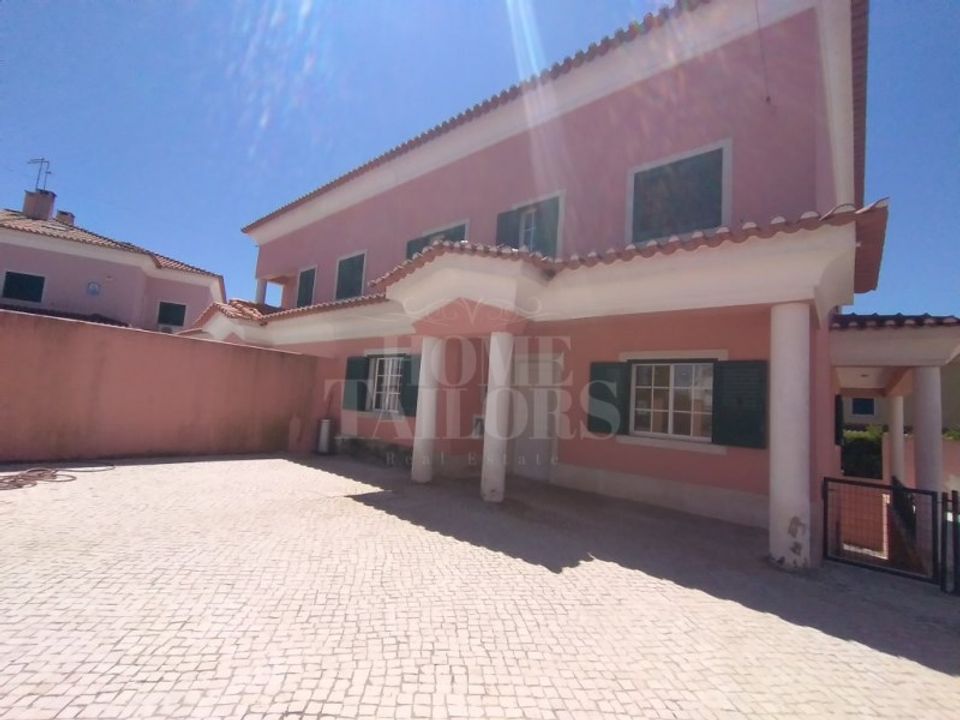Villa a Rio de Mouro-Estacao, Lisbon - foto 4