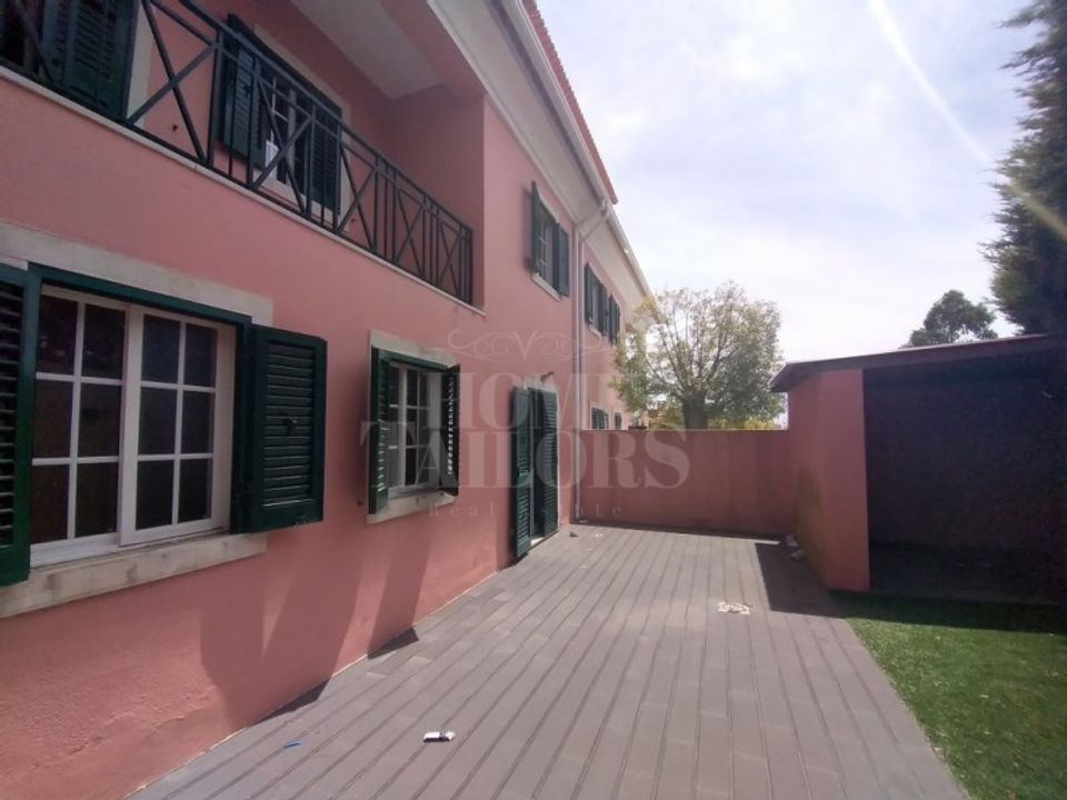 Villa a Rio de Mouro-Estacao, Lisbon - foto 5