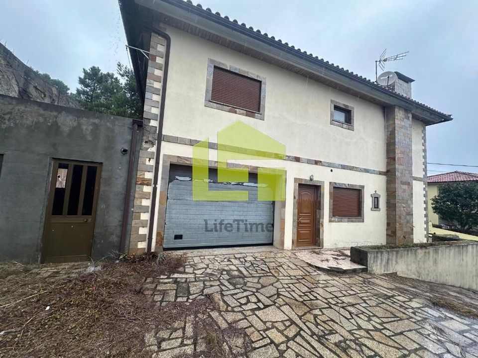 Byhus i Alijo, Vila Real - foto 2
