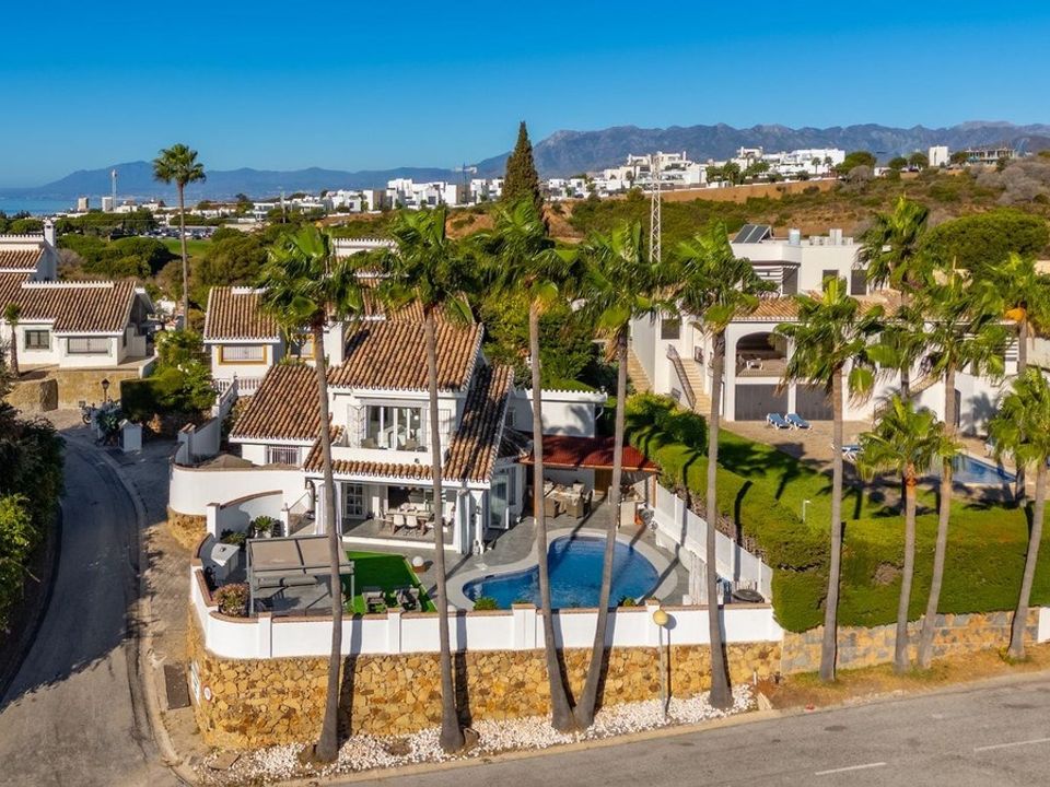 Villa i Mijas Costa, Malaga - foto 1