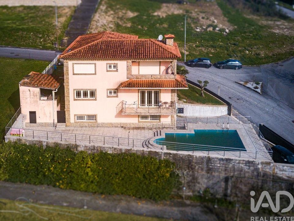 Byhus i Povoa de Lanhoso, Braga - foto 1