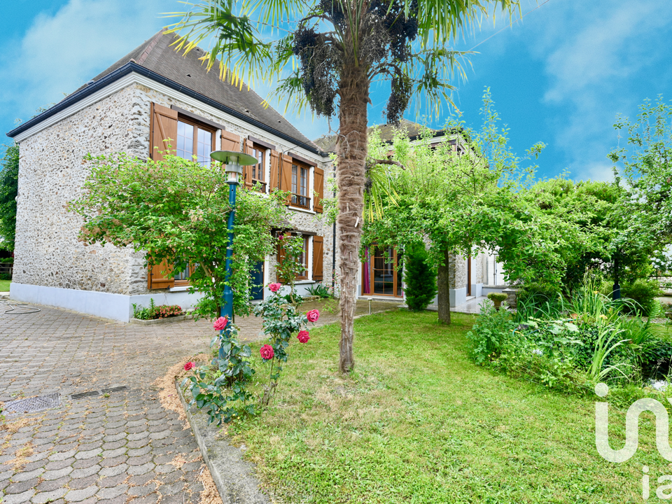 Villa i Favières, Seine-et-Marne - foto 1