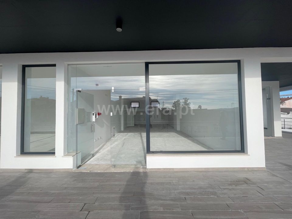 Erhvervsejendom i Leiria, Leiria - foto 1