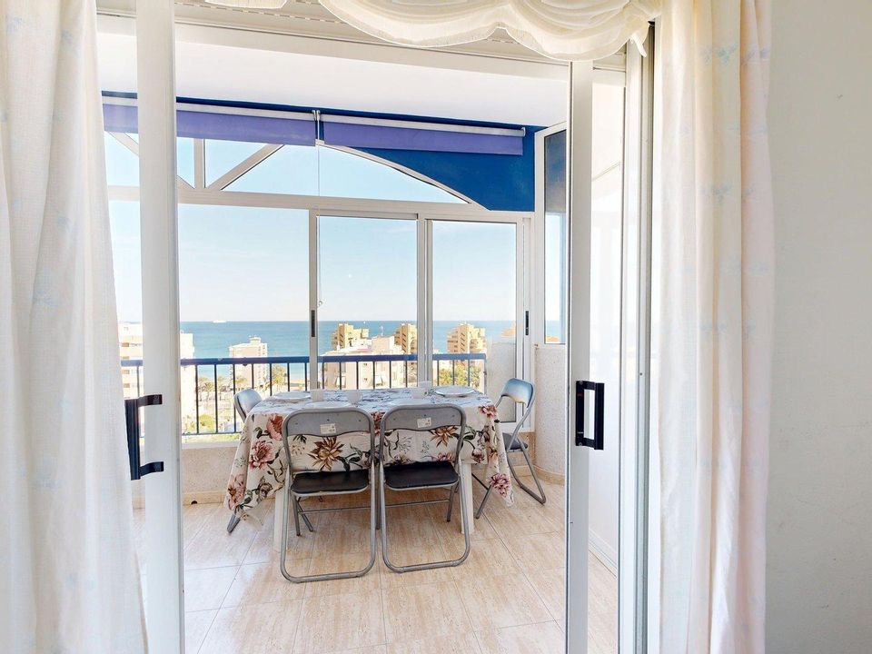 Lejlighed i Los Arenales Del Sol, Alicante - foto 1