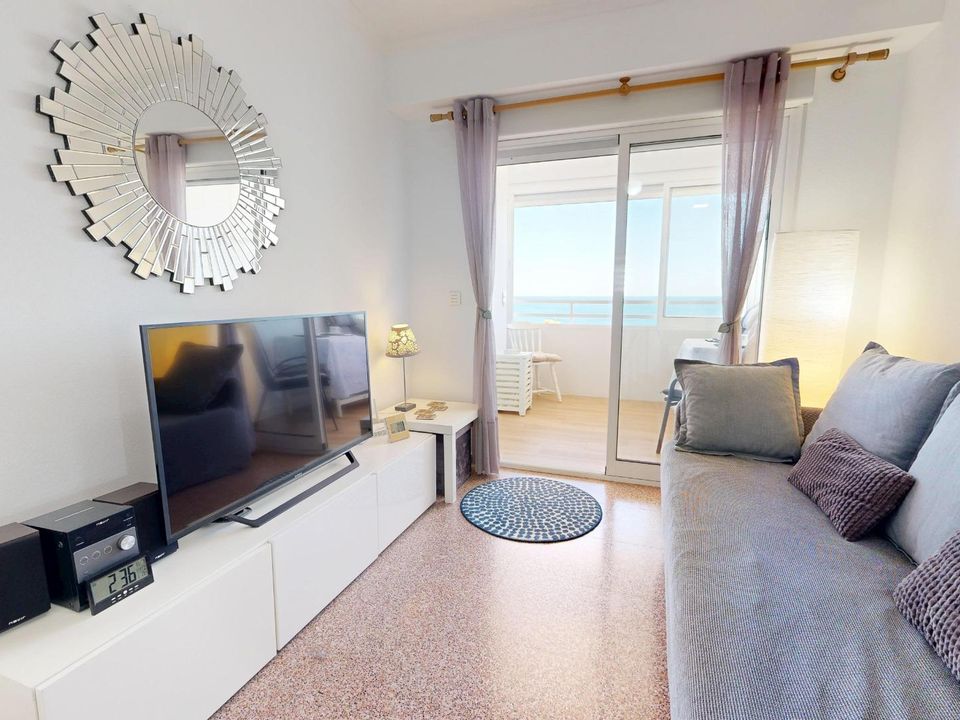 Lejlighed i Los Arenales Del Sol, Alicante - foto 1