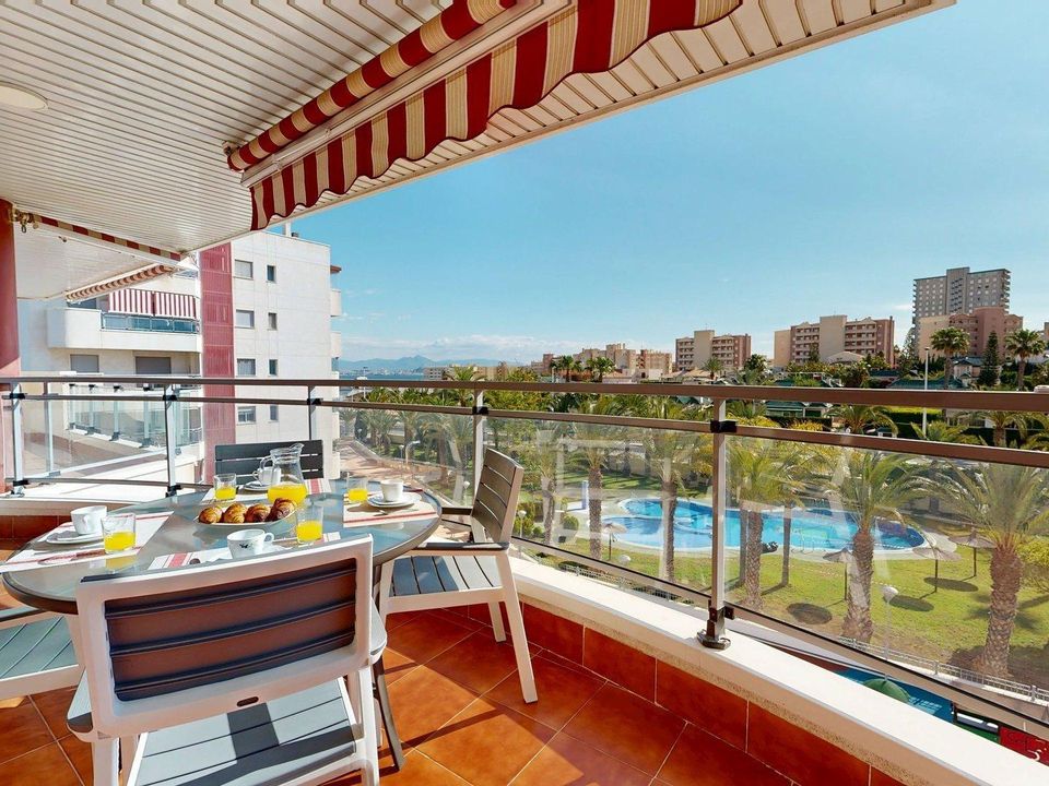 Lejlighed i Los Arenales Del Sol, Alicante - foto 1