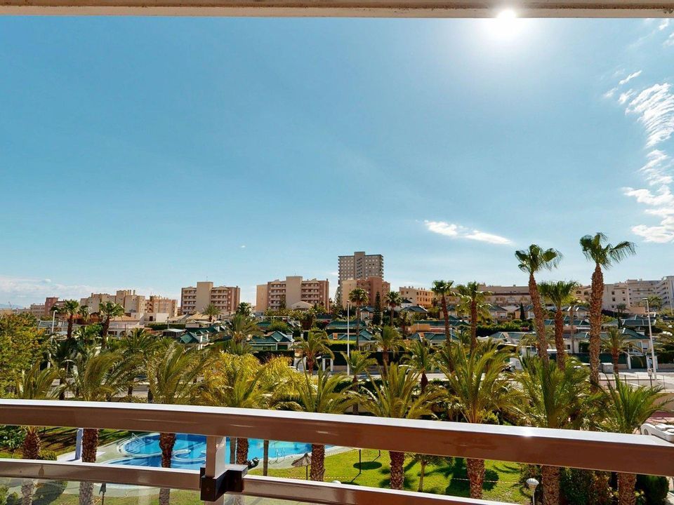 Lejlighed i Los Arenales Del Sol, Alicante - foto 3
