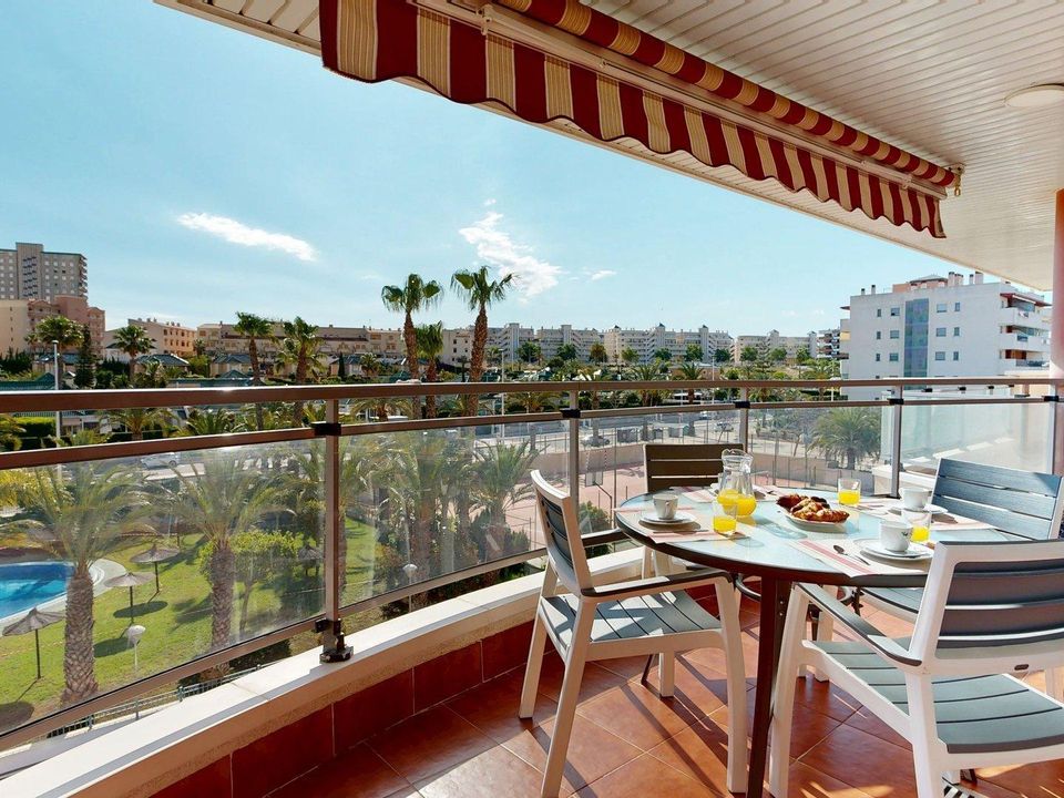 Lejlighed i Los Arenales Del Sol, Alicante - foto 4