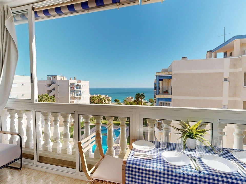 Lejlighed i Los Arenales Del Sol, Alicante - foto 2