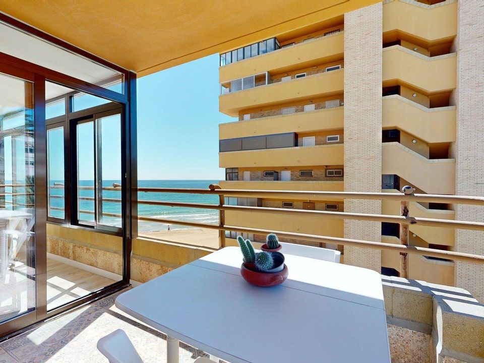 Lejlighed i Los Arenales Del Sol, Alicante - foto 3