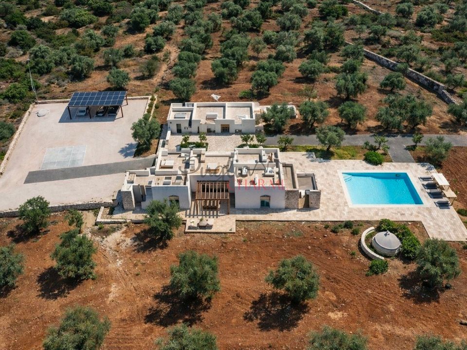 Helårsgrund i Ostuni, Brindisi - foto 1