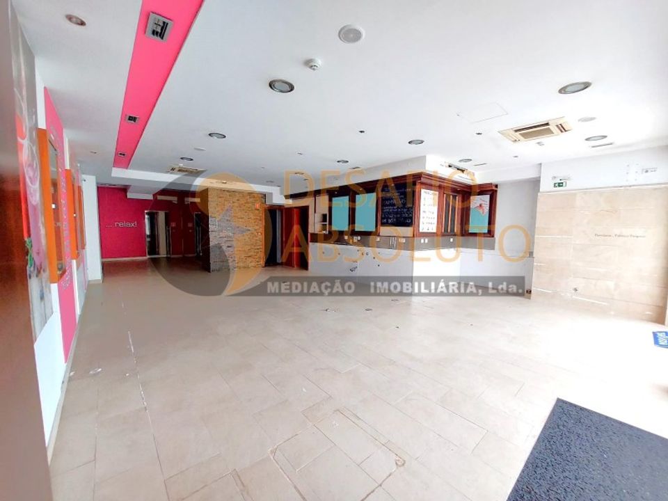 L'establiment comercial a Barreiro, Setubal - foto 4