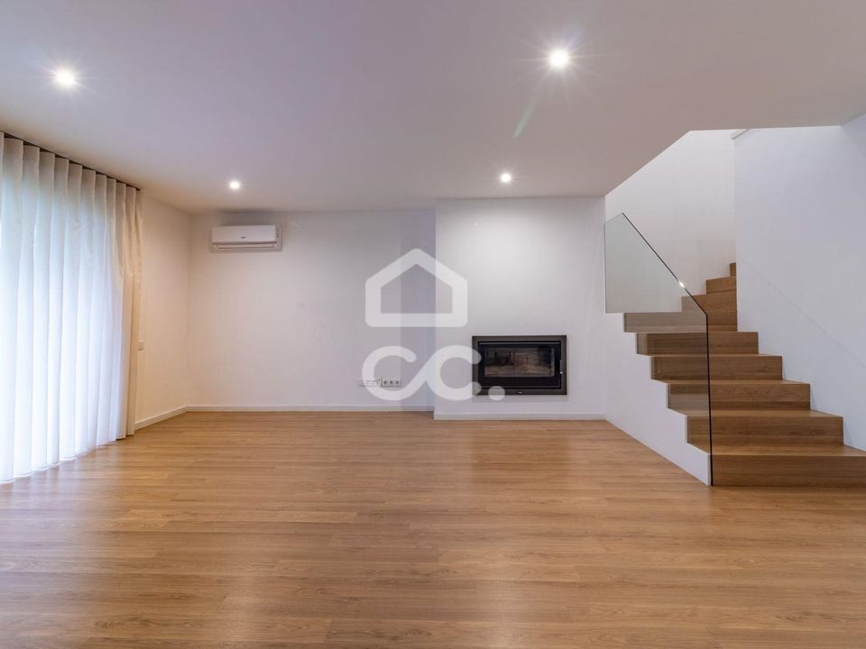 Villa i Vila Nova de Famalicao, Braga - foto 5
