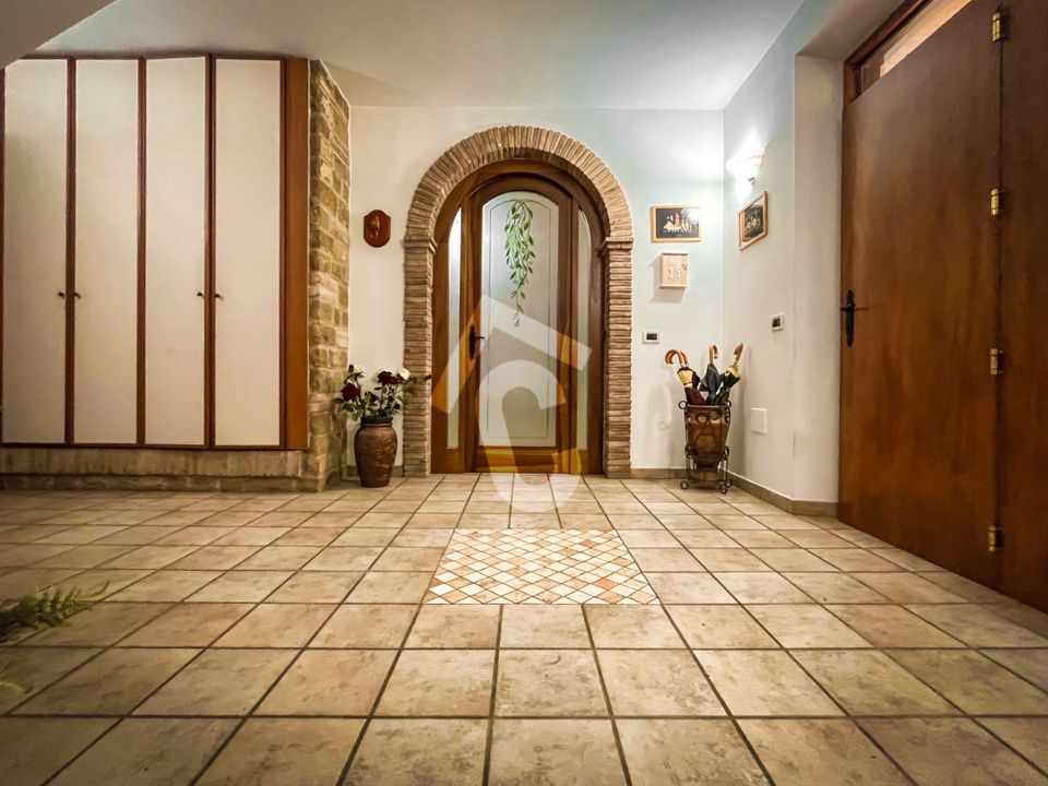 Villa i Monte Roberto, Ancona - foto 5