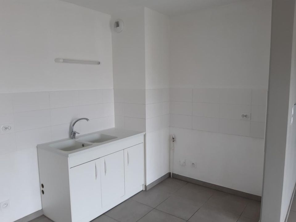 Apartament a Bourg-en-Bresse, Ain - foto 3