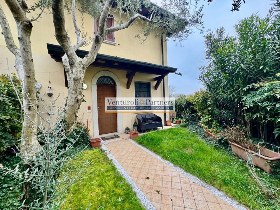 Rækkehus i Polpenazze del Garda, Brescia - foto 1