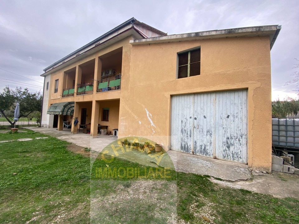 Villa i Gissi, Chieti - foto 1