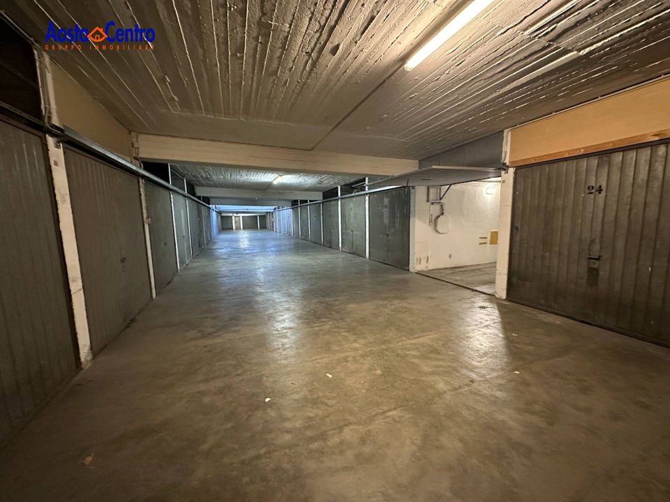 Parkeringsplads i Aosta, Aosta Valley - foto 2