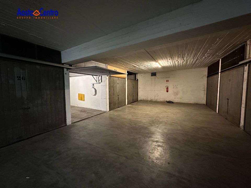 Parkeringsplads i Aosta, Aosta Valley - foto 3
