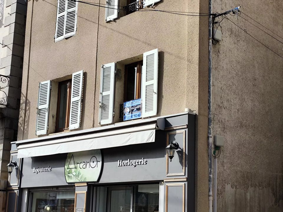 Lejlighed i Langeac, Haute-Loire - foto 1