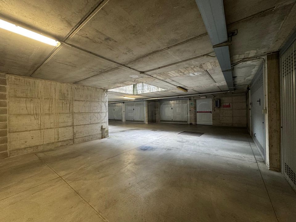 Garage i Crema, Cremona - foto 5
