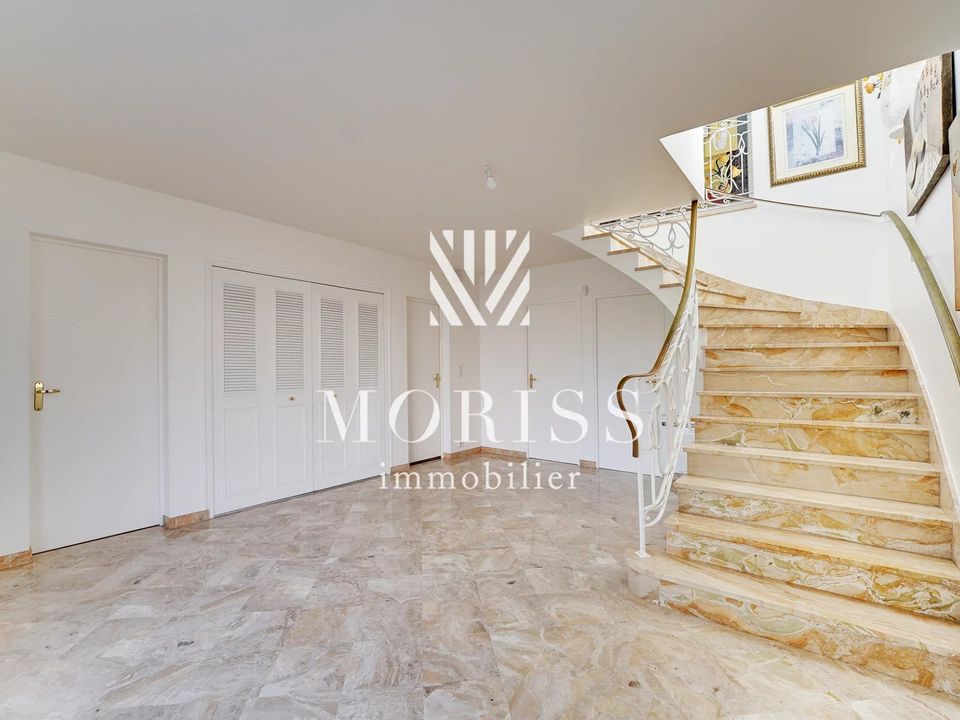 Villa i Les Pavillons-sous-Bois, Seine-Saint-Denis - foto 3