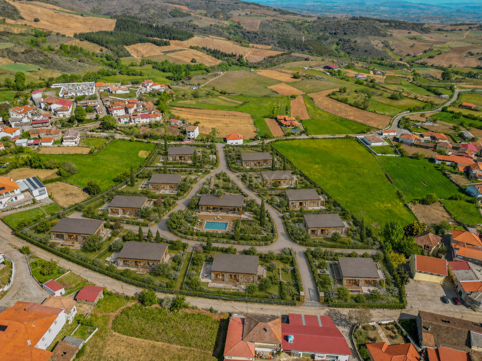 Helårsgrund i Braganca, Braganca - foto 2