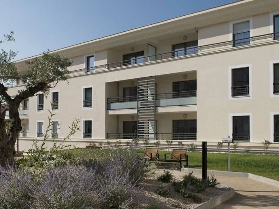 Erhvervsejendom i Orange, Vaucluse - foto 1