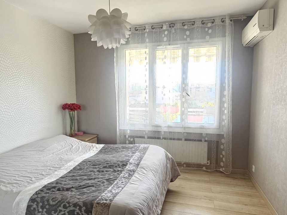 Lejlighed i Villeurbanne, Rhone - foto 5