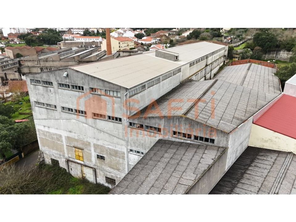 Erhvervsejendom i Mira de Aire, Leiria - foto 4