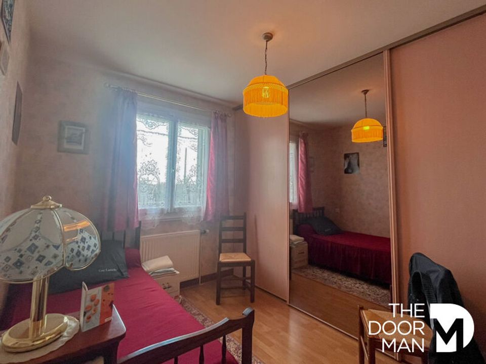 Villa a Villefranche-d'Allier, Allier - foto 4