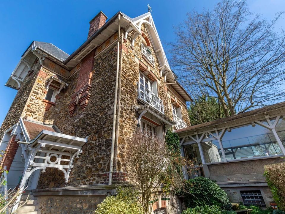 Villa i Le Perreux-sur-Marne, Val-de-Marne - foto 1